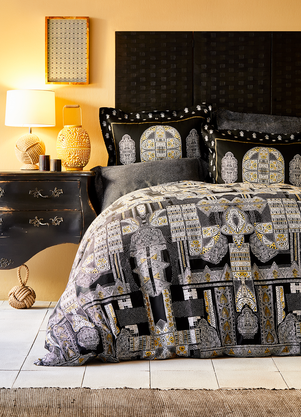 Yatak Odasi Takimlari Klasik Luxury Yatak Odasi Takimi Yemekodasitakimlari Koltuktakimlari Yatako King Bedroom Furniture Furniture Beds For Sale